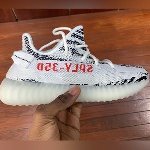 Yeezy 350v2 Zebra/ all sizes 4-13/ black and white/ Authentic